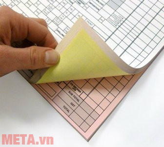 Máy in kim in trên giấy nhiều liên.