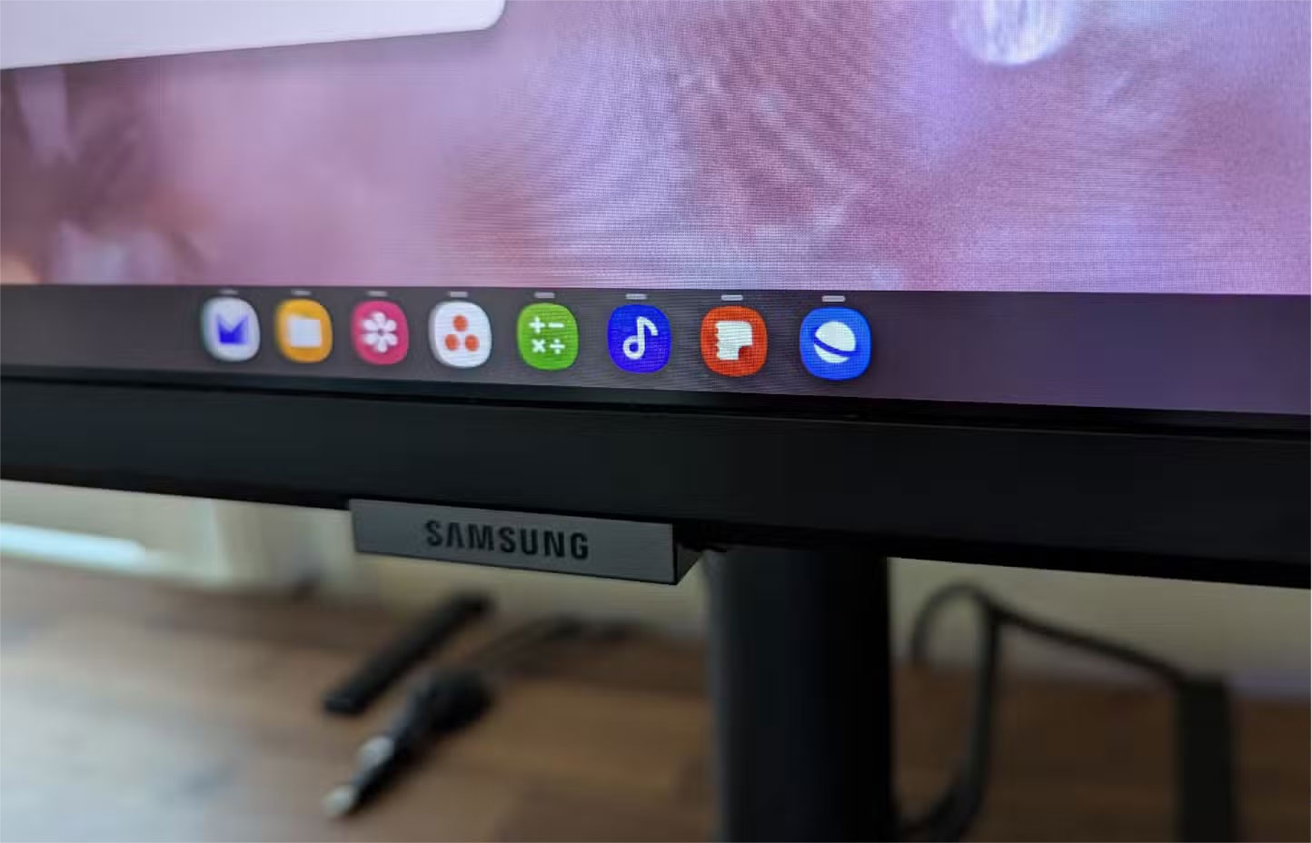 Taskbar hiển thị trên Samsung DeX